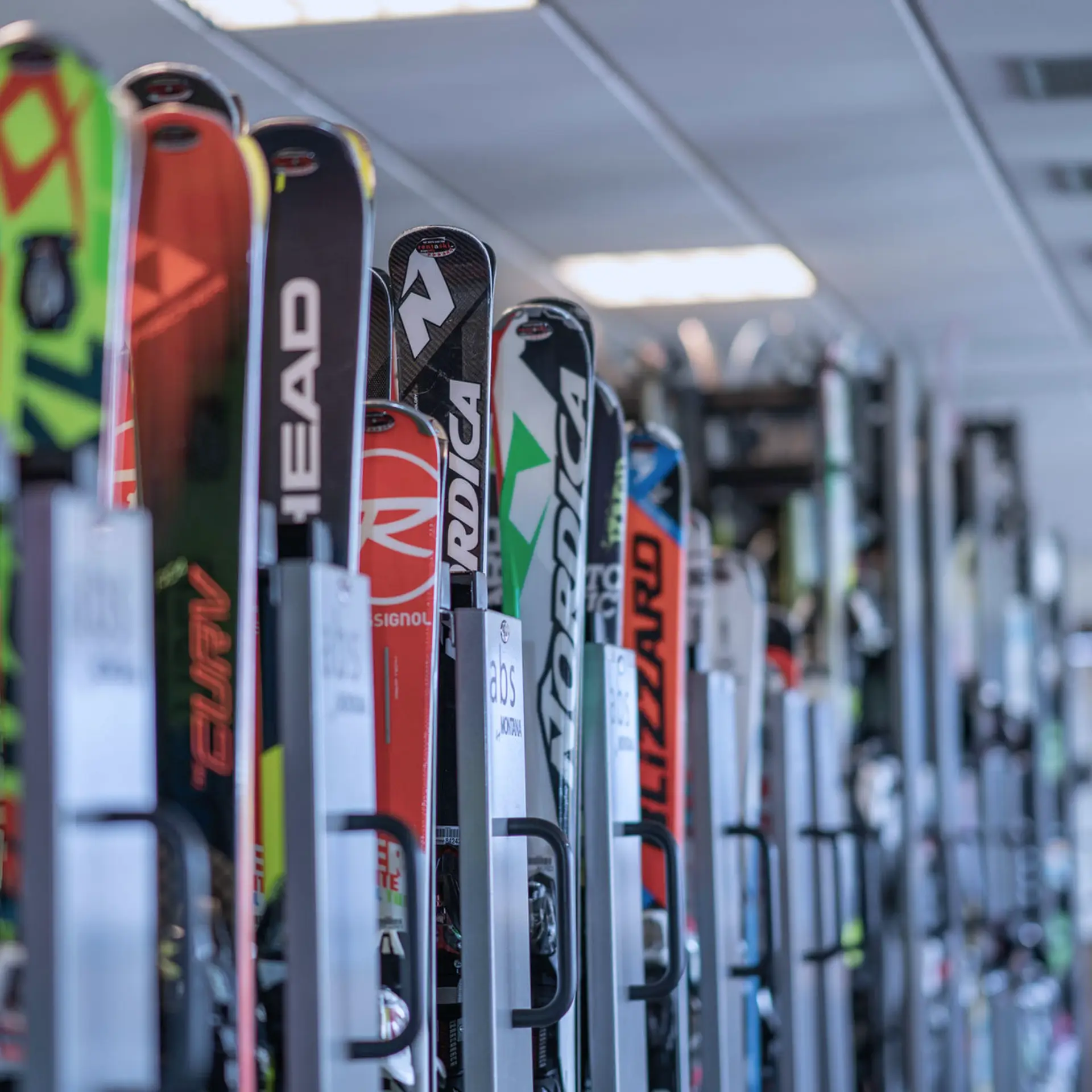 Skidutrustning för uthyrning